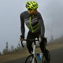 Dare 2b Men's AEP Expatiate Cycling Jersey 16 Dare 2b Men's AEP Expatiate Cycling Jersey -Outdoor Camping Shop go 331064 g