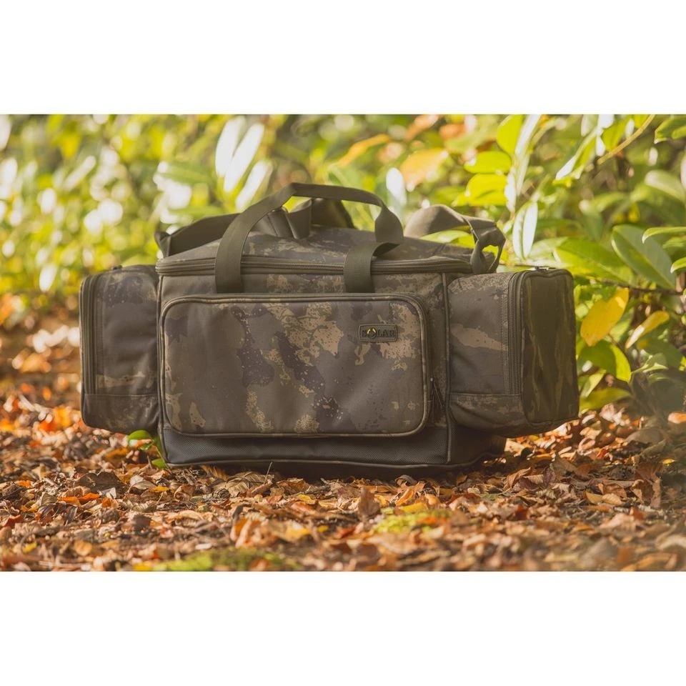 Undercover Camo Medium Carryall 5 Undercover Camo Medium Carryall - Image 3
