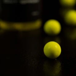 Sticky Baits Pineapple Bait Spray -Outdoor Camping Shop go 437495 b