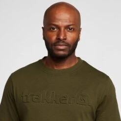 TRAKKER 3D Logo T-Shirt -Outdoor Camping Shop go 554739 d