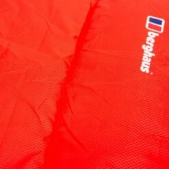 Berghaus Transition 300 Sleeping Bag -Outdoor Camping Shop go 624763 j
